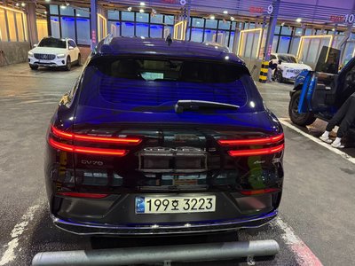 صورة 5 لـ 2024 Genesis GV70