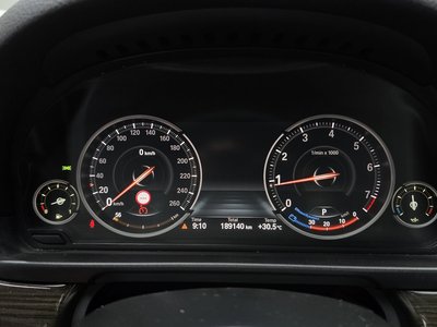 2015 BMW 5 SERIES 照片 8