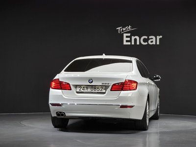 2015 BMW 5 SERIES 照片 4