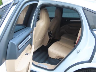 PORSCHE CAYENNE - 10