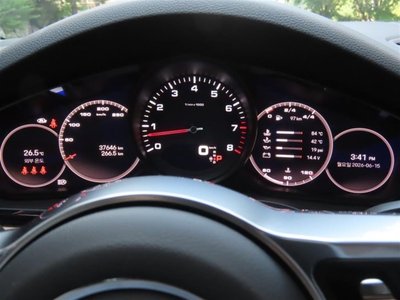 PORSCHE CAYENNE - 7