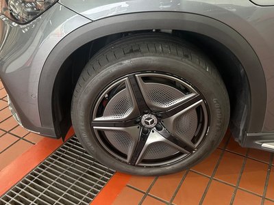 2025 Mercedes-BENZ EQE 照片 4