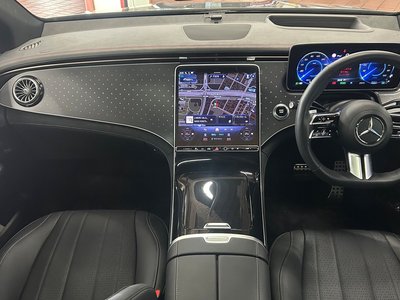 2025 Mercedes-BENZ EQE 照片 10