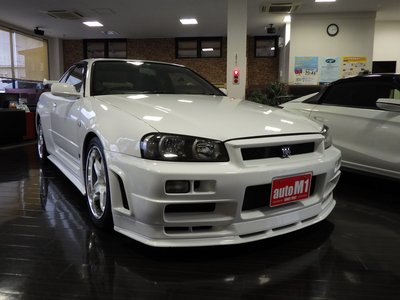 NISSAN SKYLINE GT-R
