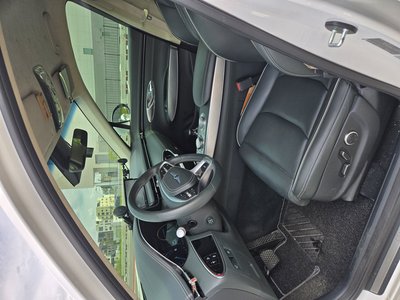 2022 Genesis ELECTRIFIED GV70 photo 10