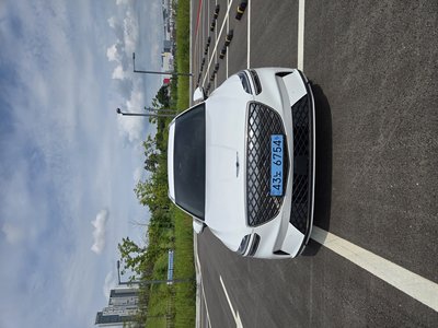 2022 Genesis ELECTRIFIED GV70 photo 2