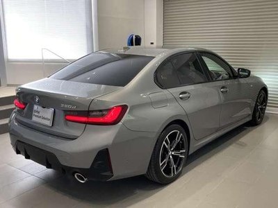 BMW 3 SERIES - 8