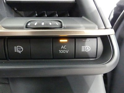 TOYOTA CROWN SPORT - 4