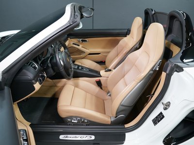 PORSCHE BOXSTER - 10