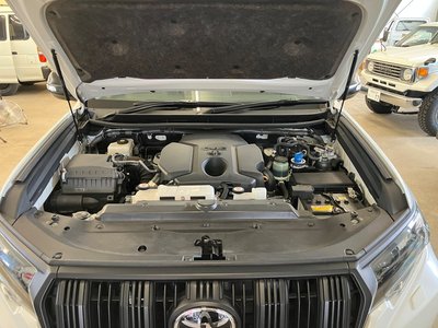 TOYOTA LAND CRUISER PRADO - 3