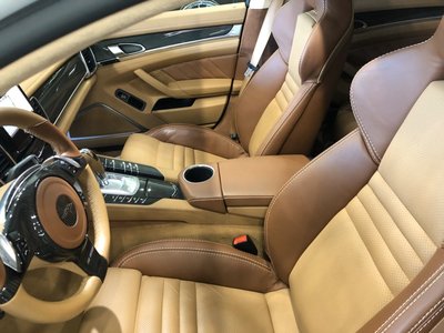 PORSCHE PANAMERA - 8