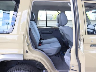 2015 Toyota LAND CRUISER 70 — миниатюра 46