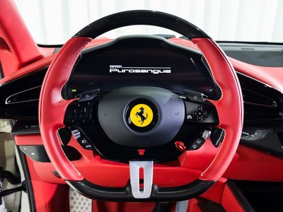 FERRARI PUROSANGUE - 10