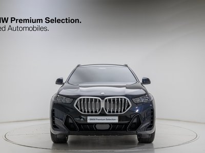 2025 BMW X6 照片 2