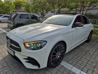 MERCEDES-BENZ E-CLASS - 7