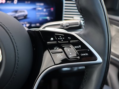2025 Mercedes-BENZ GLS — миниатюра 22