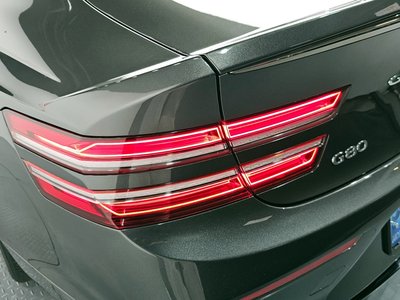 GENESIS G80 (RG3) - 10