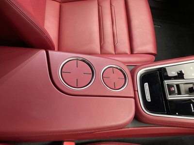 صورة مصغرة 16 لـ 2019 Porsche PANAMERA