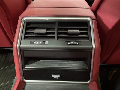 صورة مصغرة 38 لـ 2019 Porsche PANAMERA