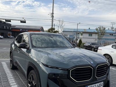 2023 BMW XM photo 1