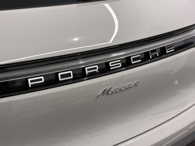 PORSCHE MACAN - 6