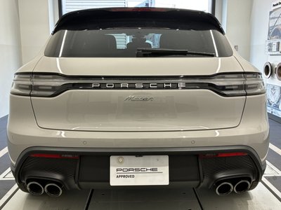 PORSCHE MACAN - 5