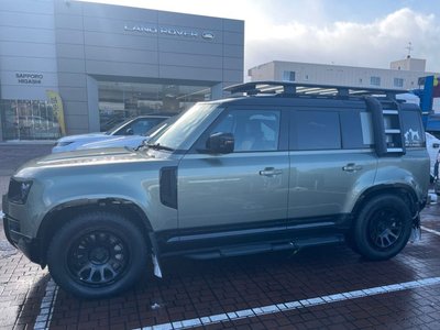 LAND ROVER DEFENDER - 3