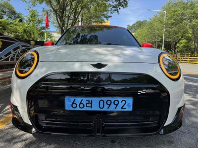 صورة 2 لـ 2025 MINI COOPER ELECTRIC