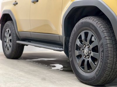 TOYOTA LAND CRUISER 250 - 8