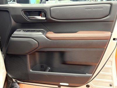 2024 Toyota LAND CRUISER 250 — миниатюра 31
