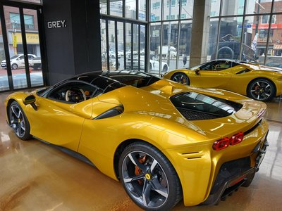 FERRARI SF90 SPIDER - 6