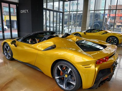 FERRARI SF90 SPIDER - 8