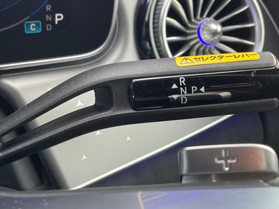 MERCEDES-BENZ EQE - 9