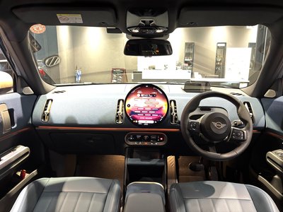 MINI MINI COUNTRYMAN - 3