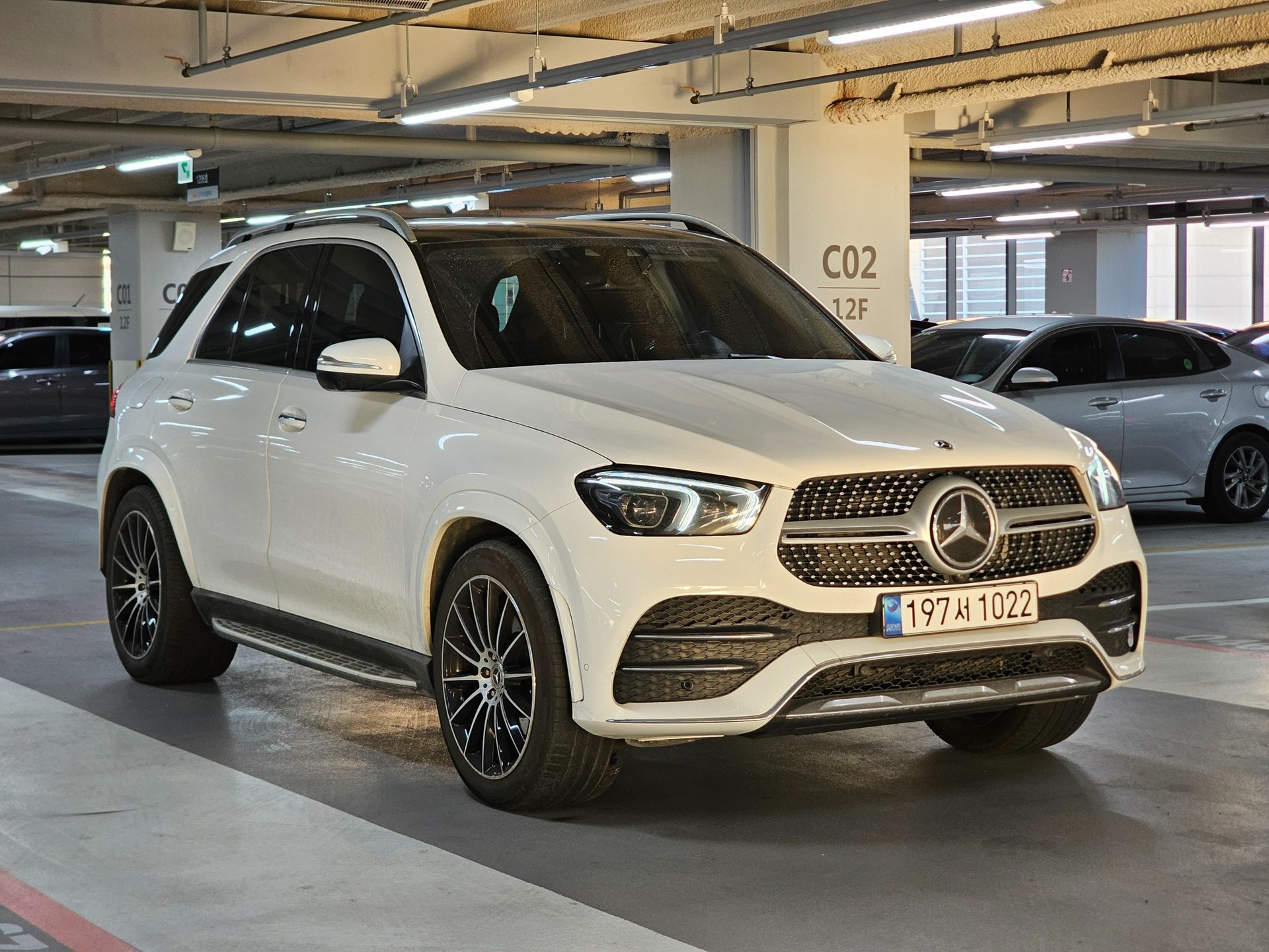 MERCEDES-BENZ GLE - View 1