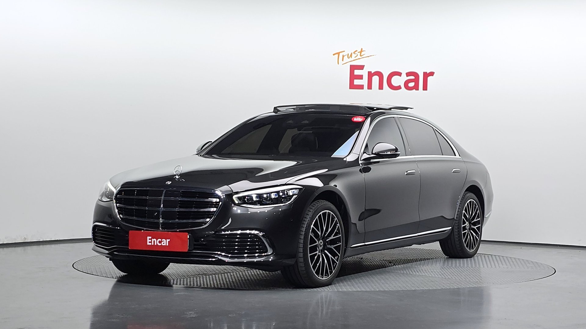 MERCEDES-BENZ S-CLASS - View 1