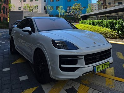 PORSCHE CAYENNE - 2