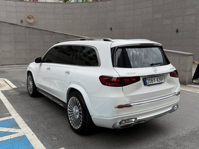 MERCEDES-BENZ GLS - 4