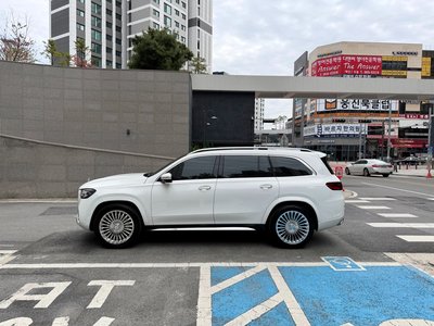 MERCEDES-BENZ GLS - 8