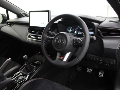 2023 Toyota GR COROLLA photo 5
