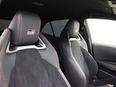 2023 Toyota GR COROLLA photo 10