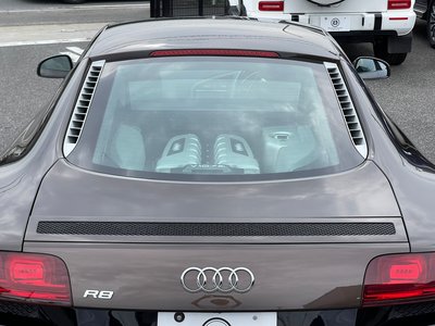 صورة مصغرة 11 لـ 2012 AUDI R8