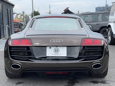 صورة 9 لـ 2012 AUDI R8