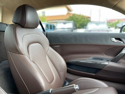 صورة مصغرة 18 لـ 2012 AUDI R8