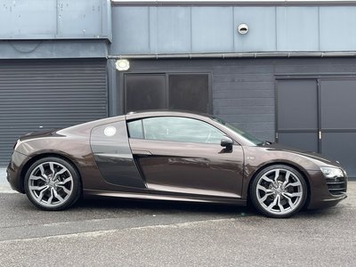 صورة 5 لـ 2012 AUDI R8