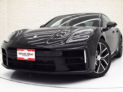 PORSCHE PANAMERA - 1