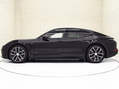 PORSCHE PANAMERA - 6