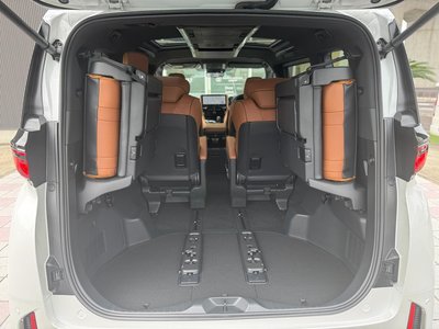 صورة مصغرة 42 لـ 2025 Toyota VELLFIRE