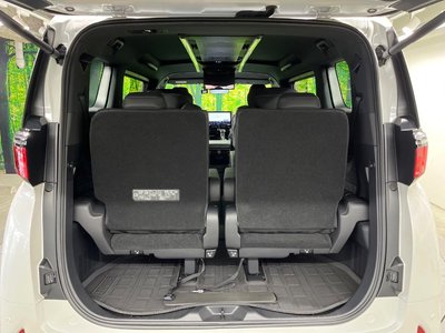 2023 Toyota ALPHARD — миниатюра 11
