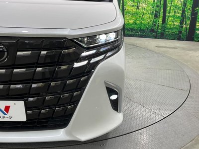 2023 Toyota ALPHARD — миниатюра 13